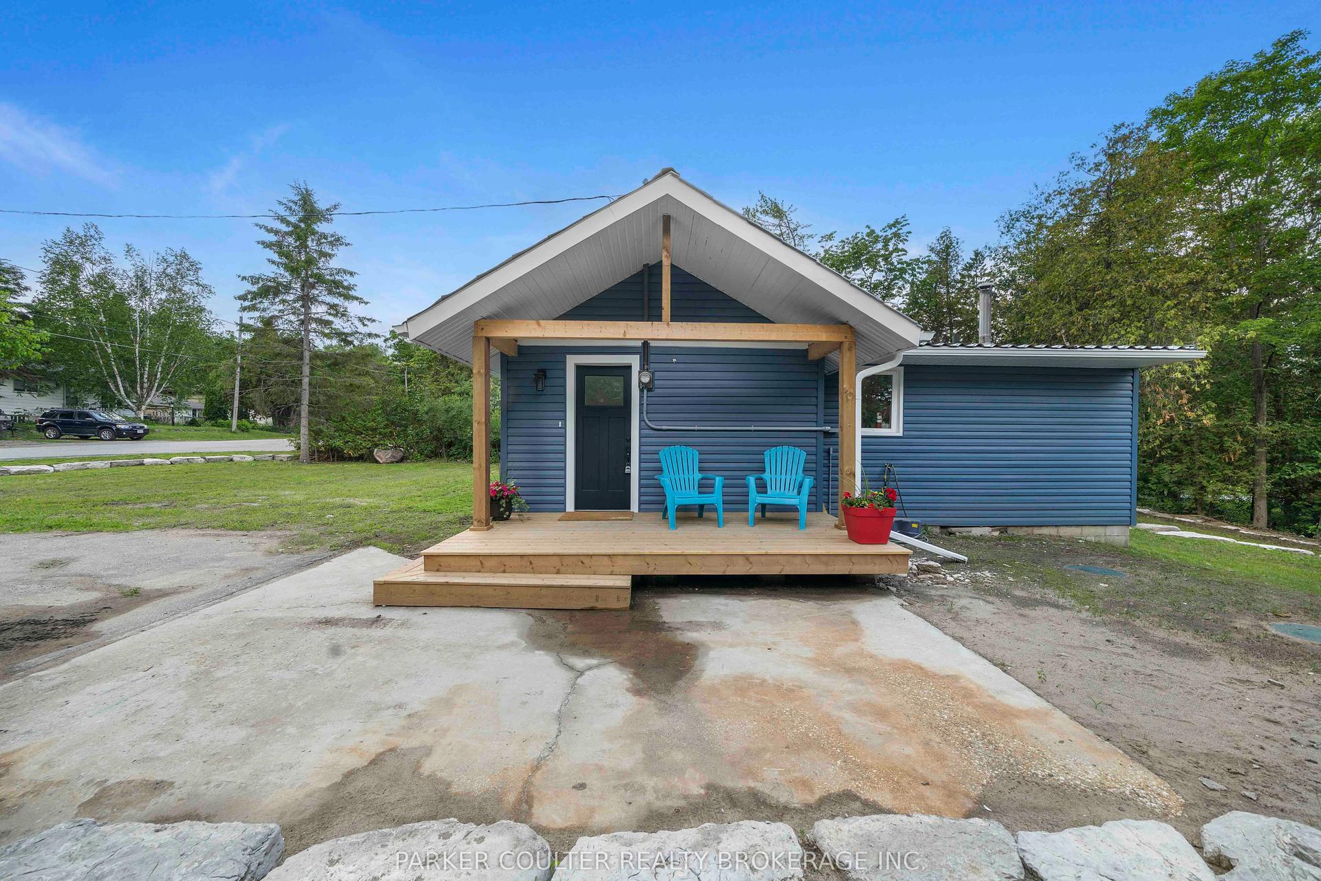 14 Earldom Boulevard, Tay — Detached for sale, photo 1
