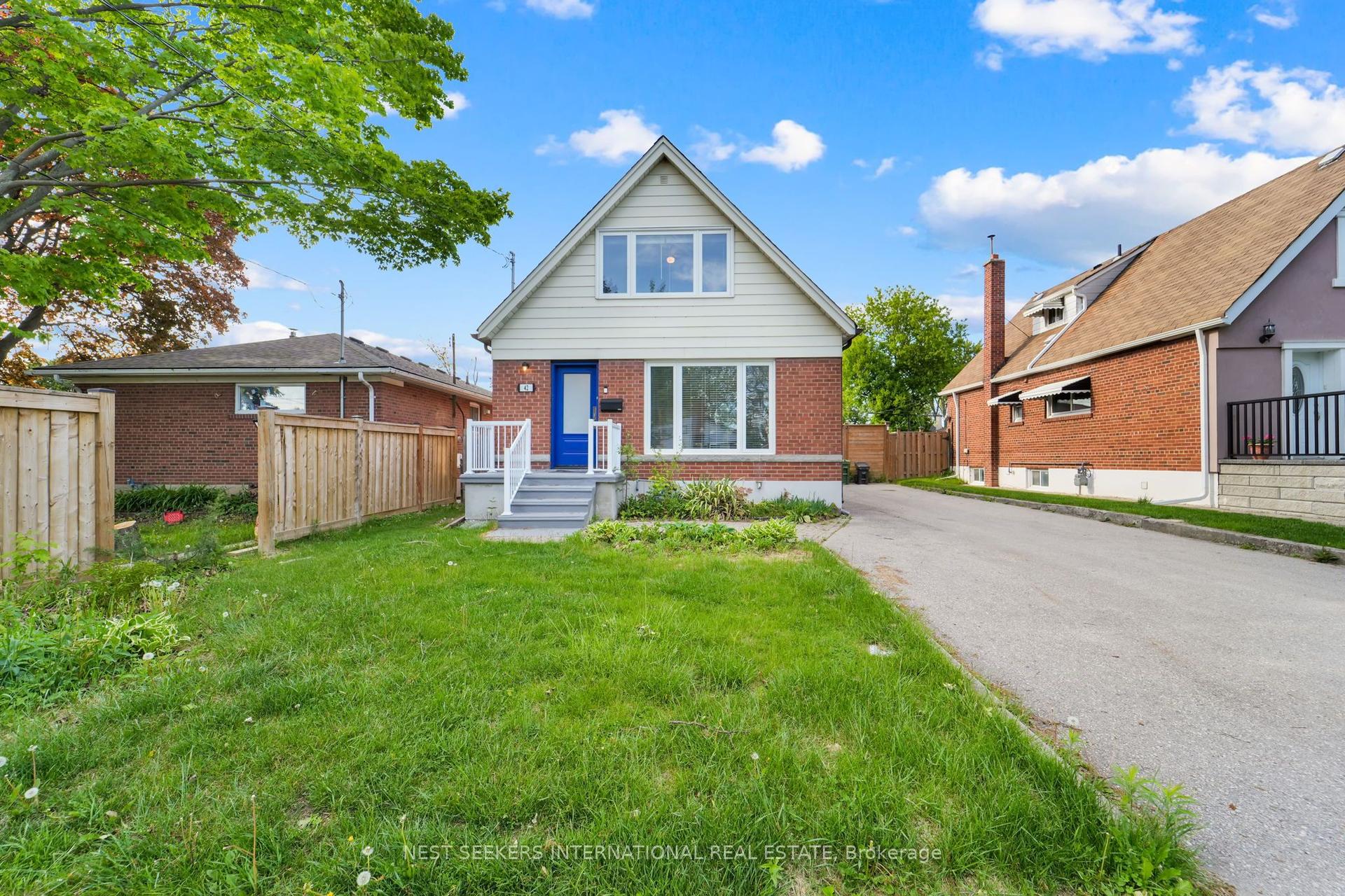 42 Fordwich Crescent, Toronto — Detached for sale, photo 1