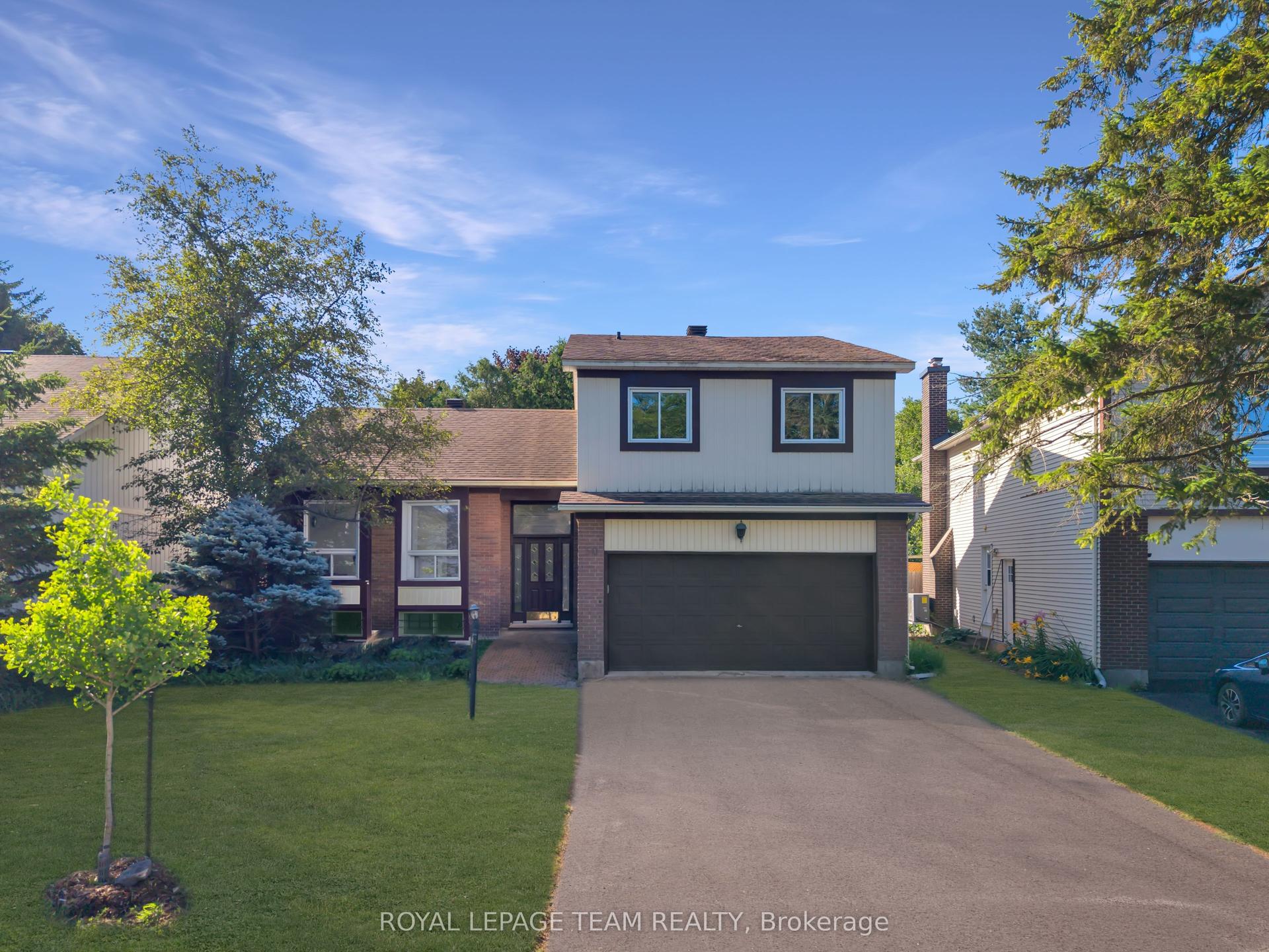 50 Equestrian Drive, Kanata — Detached for sale, photo 1