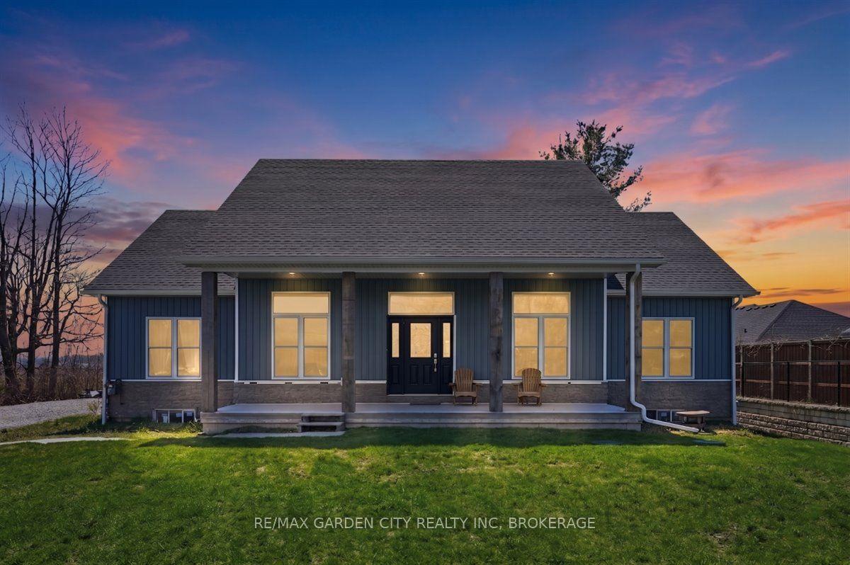 782 North Shore Drive — photo 1