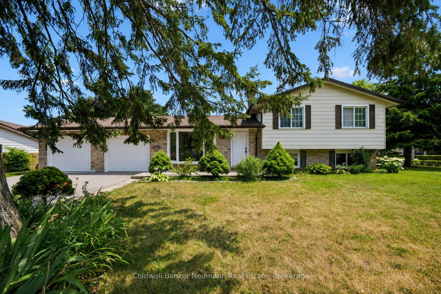 3 Meadow Crescent, Guelph — Detached for sale, photo 1