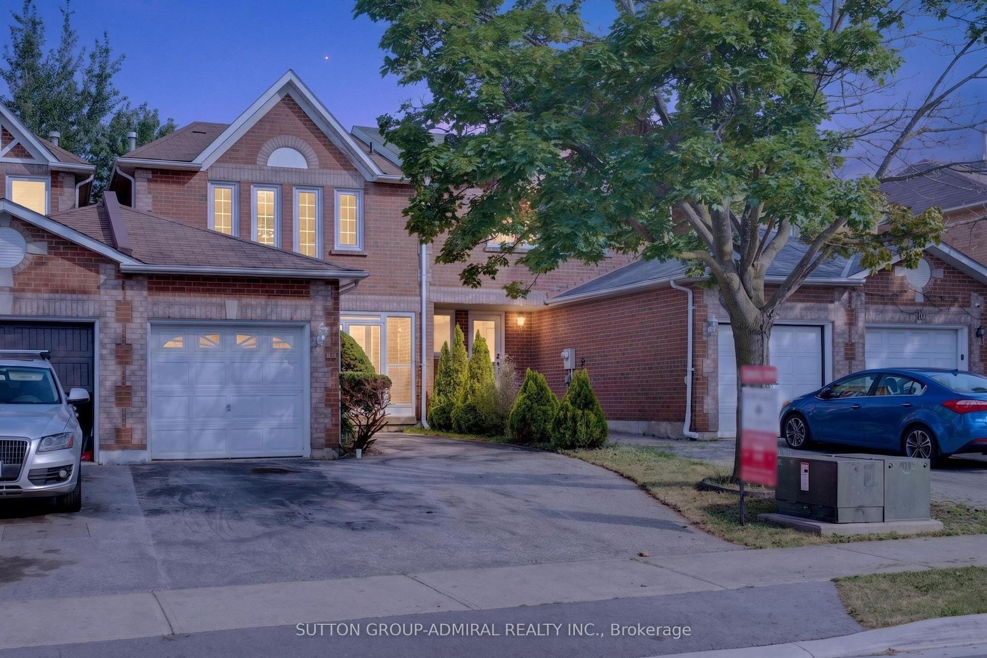 14 Mullis Crescent, Brampton — Townhouse for sale, photo 1