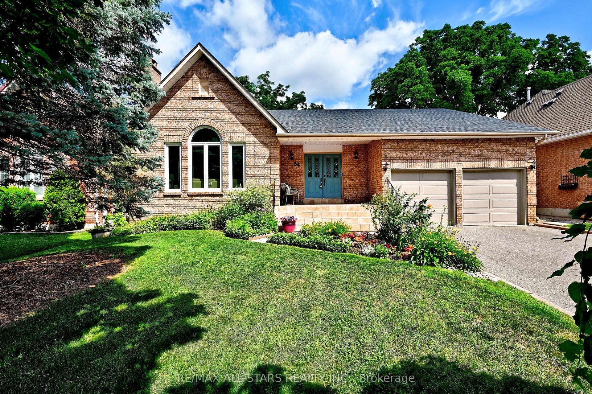 34 Captain Armstrong Lane, Markham — Detached for sale, photo 1
