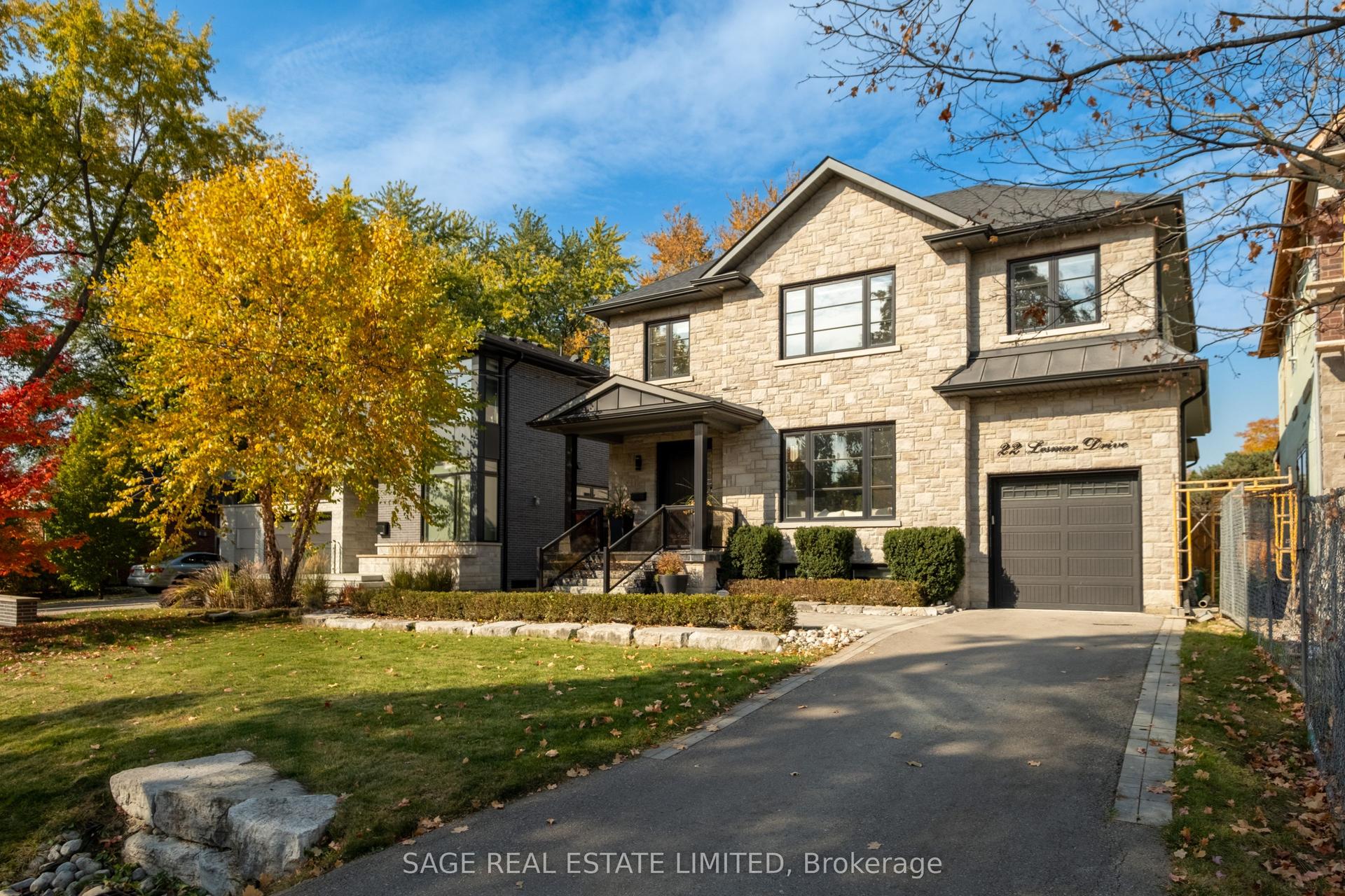 22 Lesmar Drive, Toronto — Detached for sale, photo 1