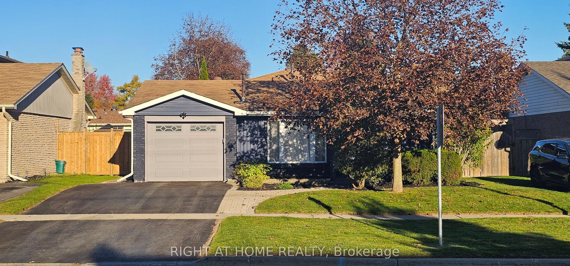 47 Simpson Avenue, Clarington — Detached for sale, photo 1