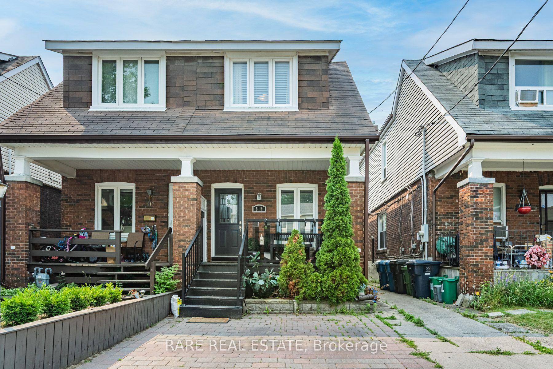615 Miverton Boulevard, Toronto — Semi-Detached for lease, photo 1