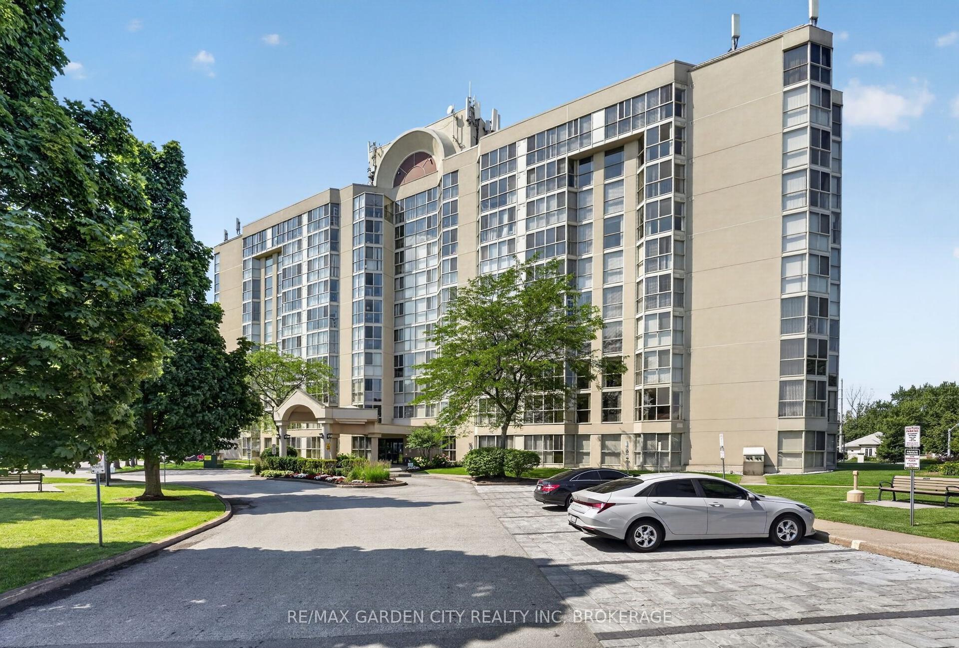 162 Martindale Road 704 #704, St. Catharines — Condo for sale, photo 1