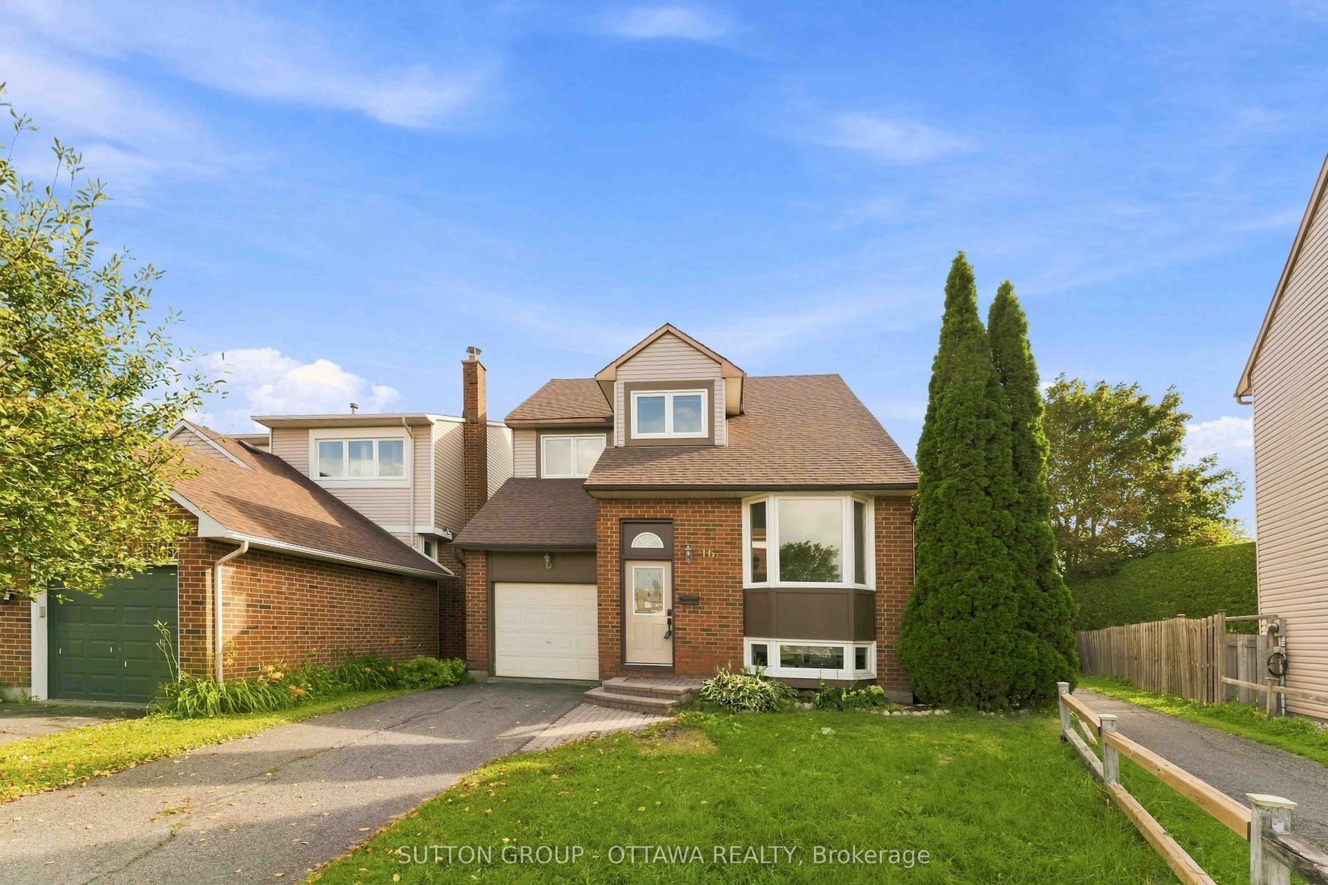 16 Crimson Gate, Hunt Club - South Keys and Area — Detached for sale, photo 1