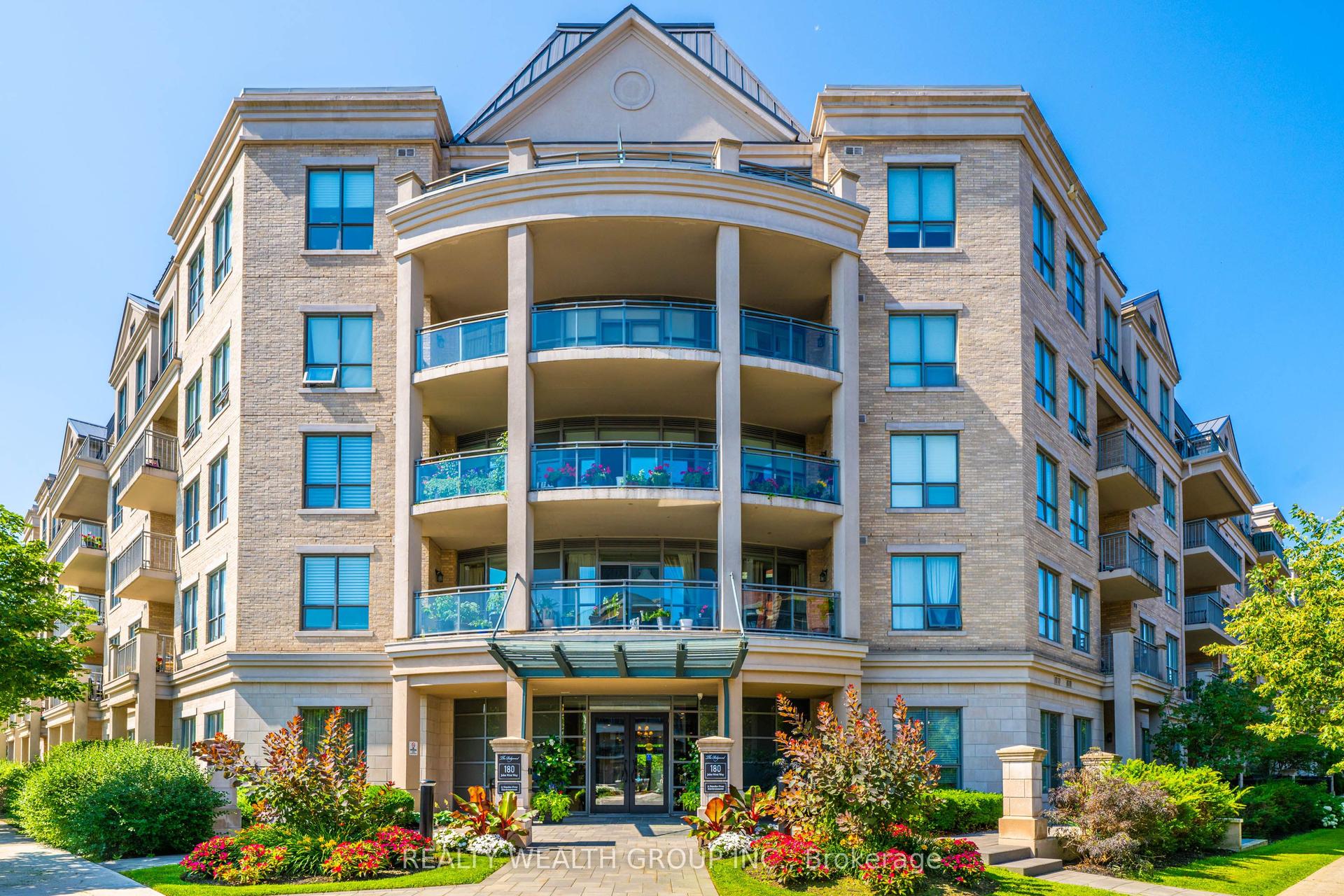 180 John West Way 108 #108, Aurora — Condo for sale, photo 1