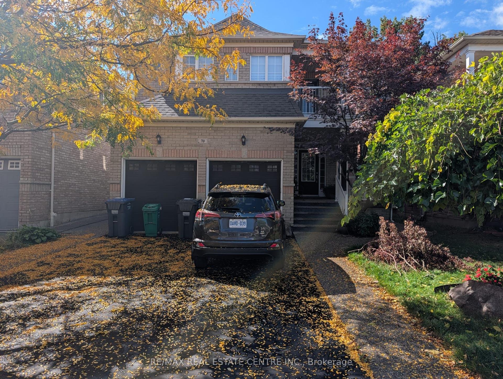 70 Showboat Crescent BSMT #BSMT, Brampton — Detached for lease, photo 1