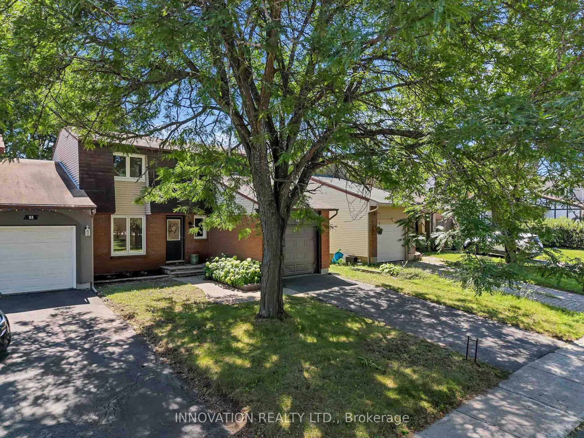 33 Exeter Drive, Barrhaven — Semi-Detached for sale, photo 1