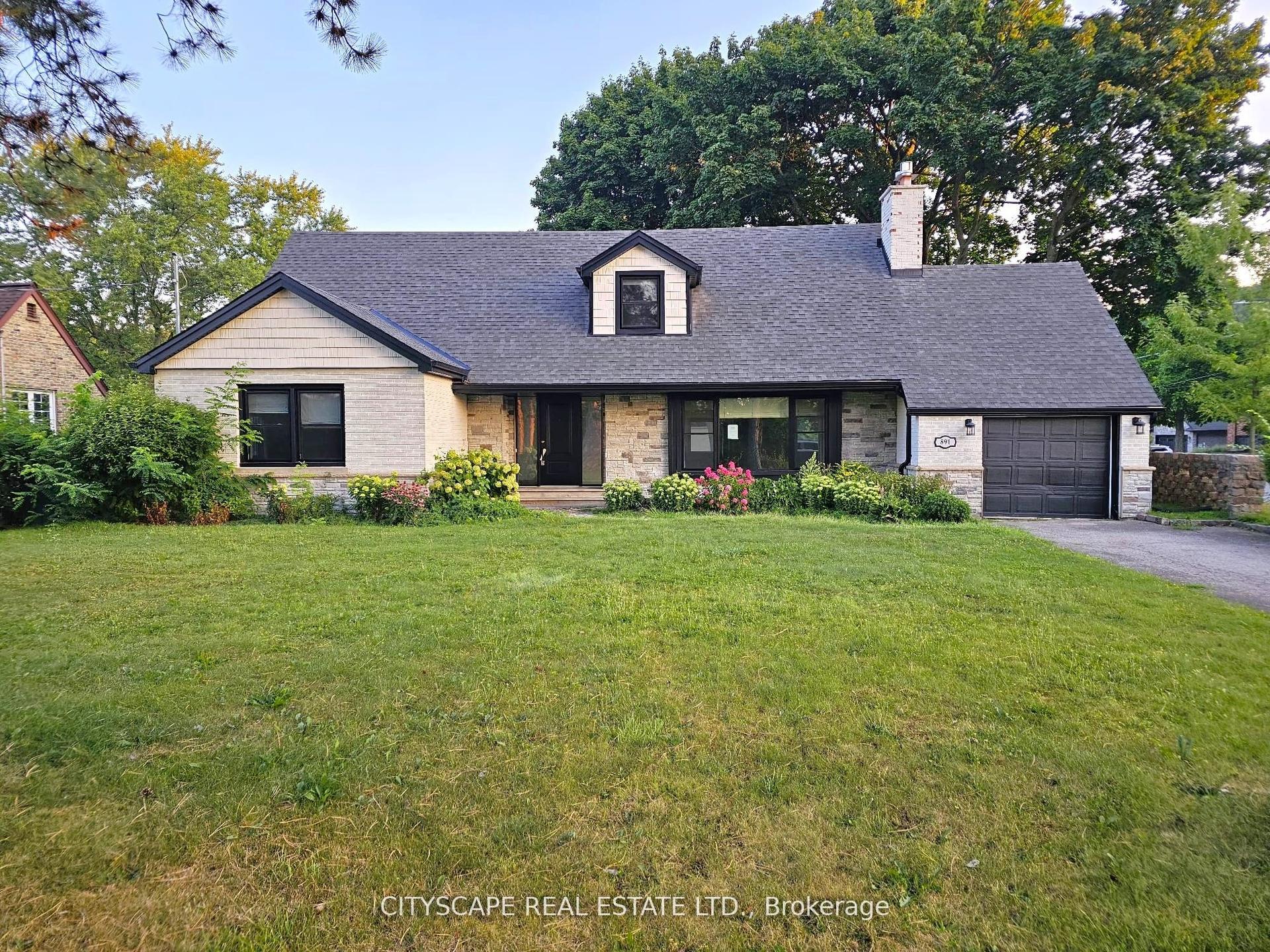 891 Riverside Drive — photo 1