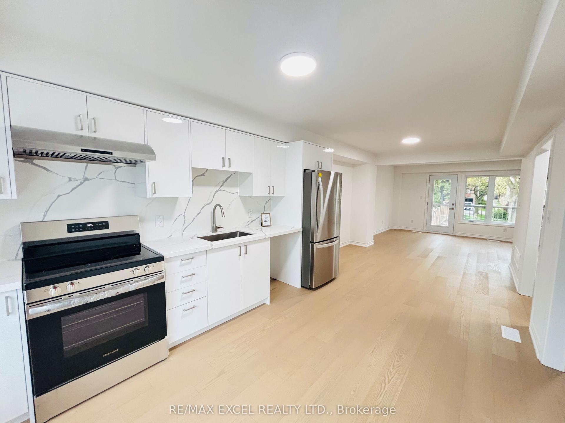 11 Plaisance Road 5 #5 — photo 1