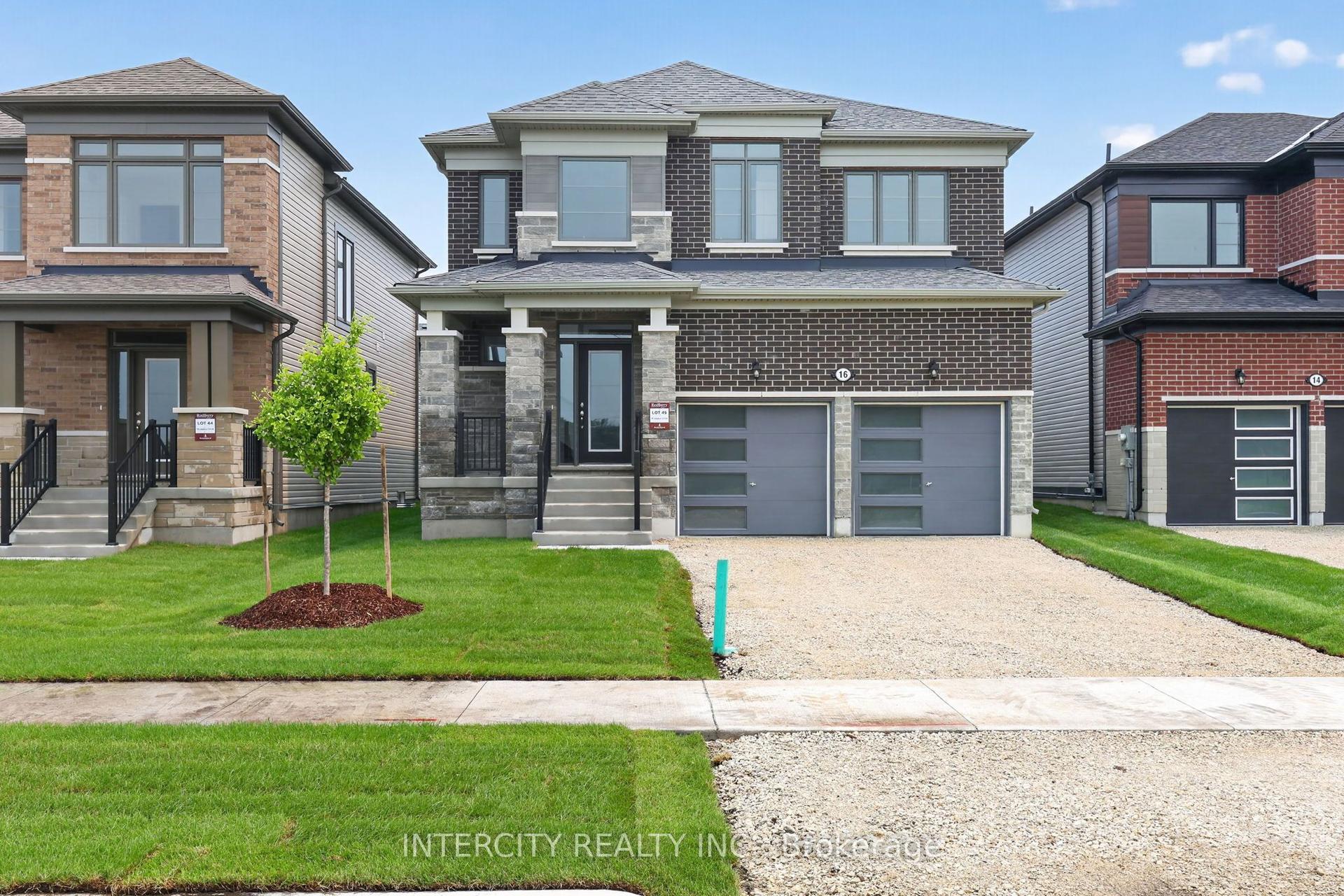 16 Legacy Circle, Wasaga Beach — Detached for sale, photo 1