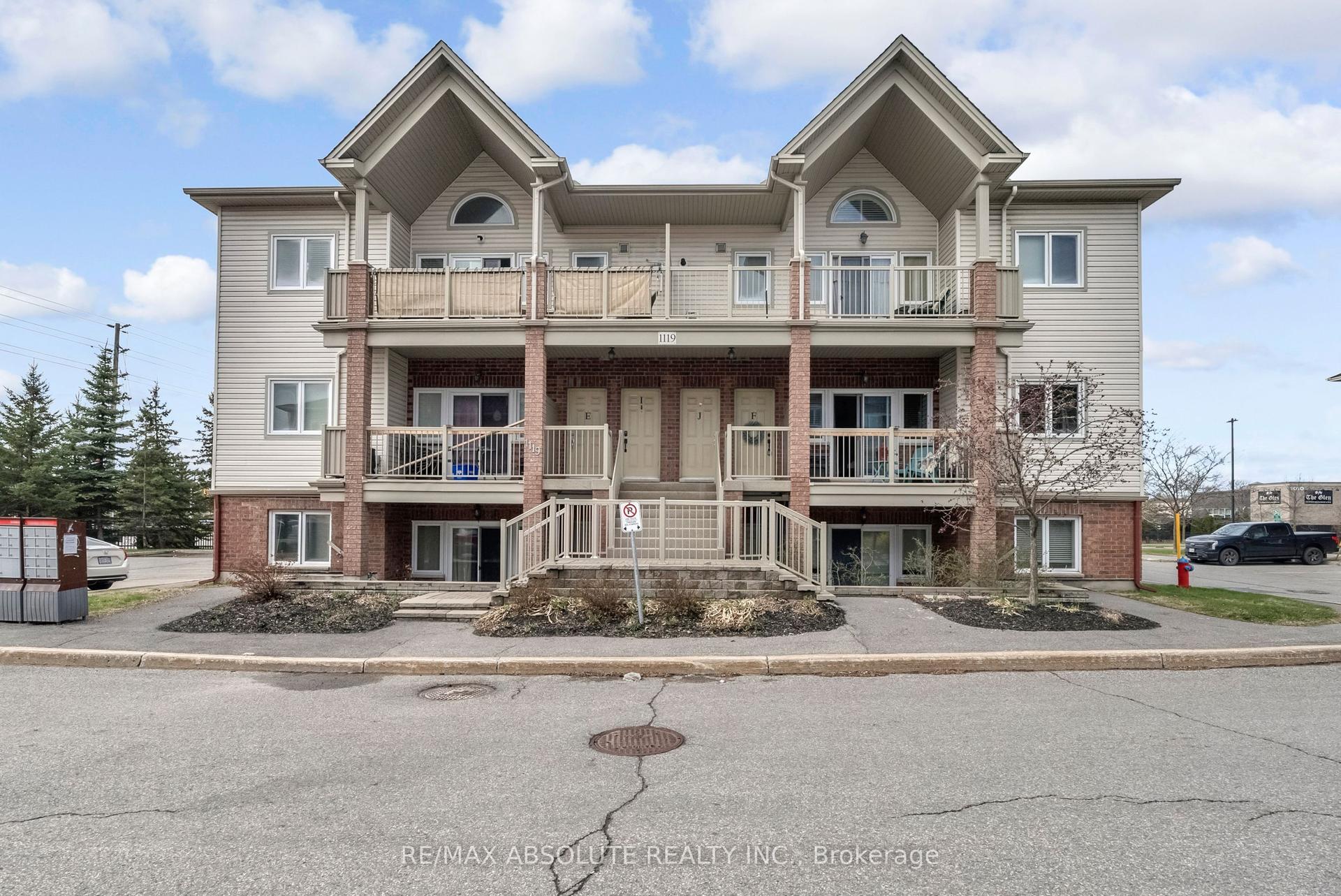 1119 Stittsville Main Street F #F — photo 1
