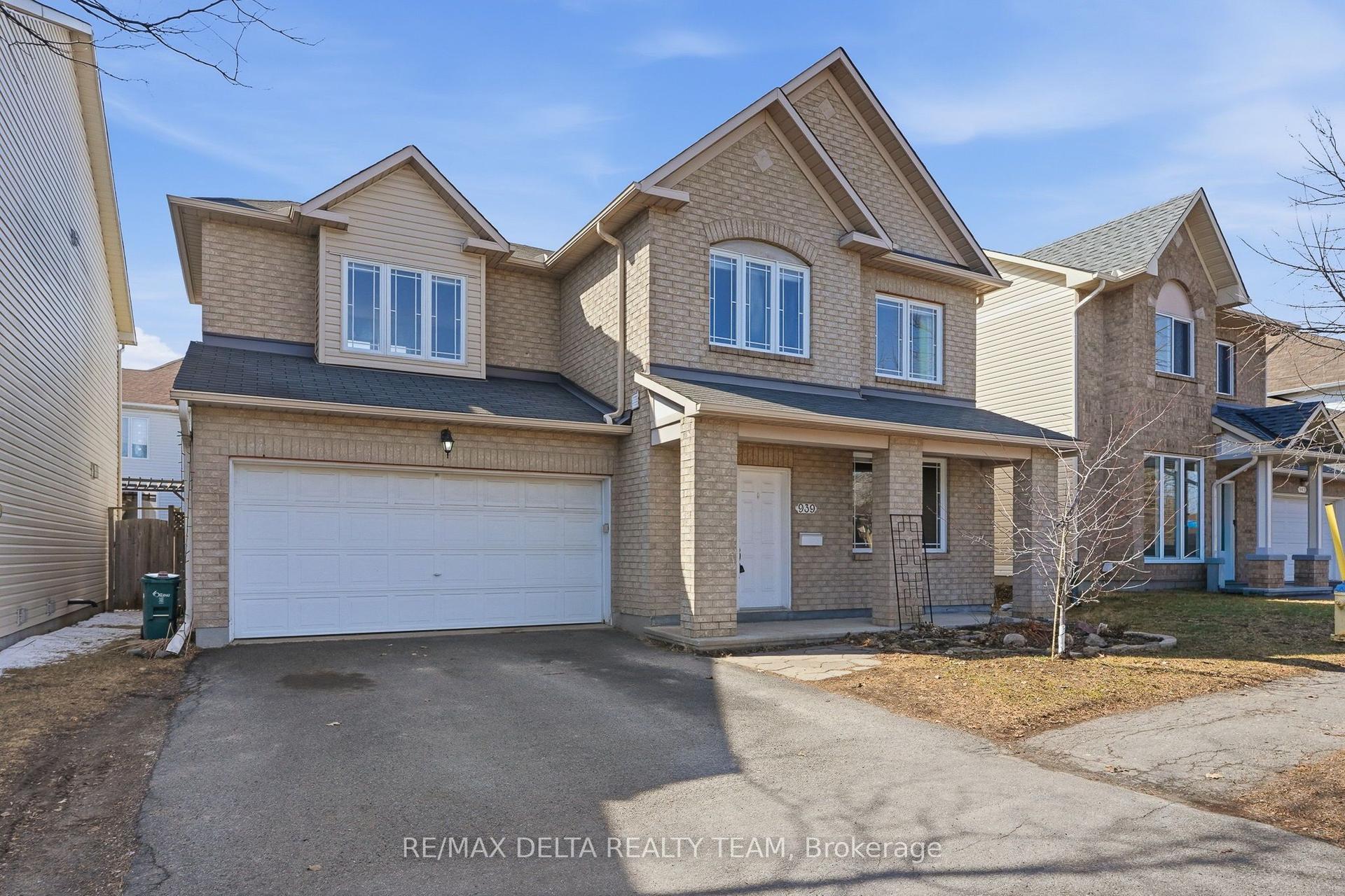 939 Cahill Drive W — photo 1