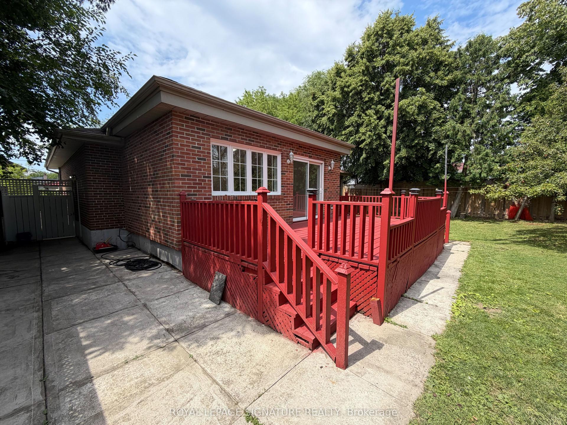 834 Mississauga Valley Boulevard, Mississauga — Detached for lease, photo 1
