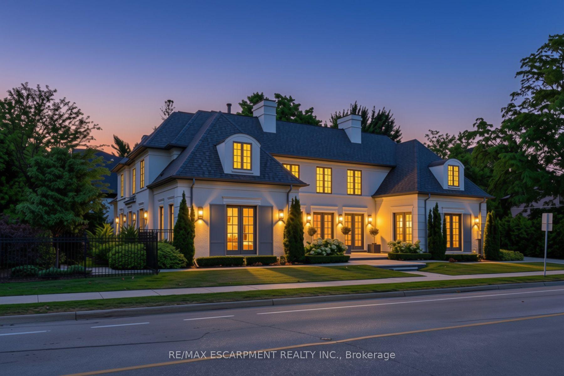 393 Maple Grove Drive, Oakville — Detached for sale, photo 1