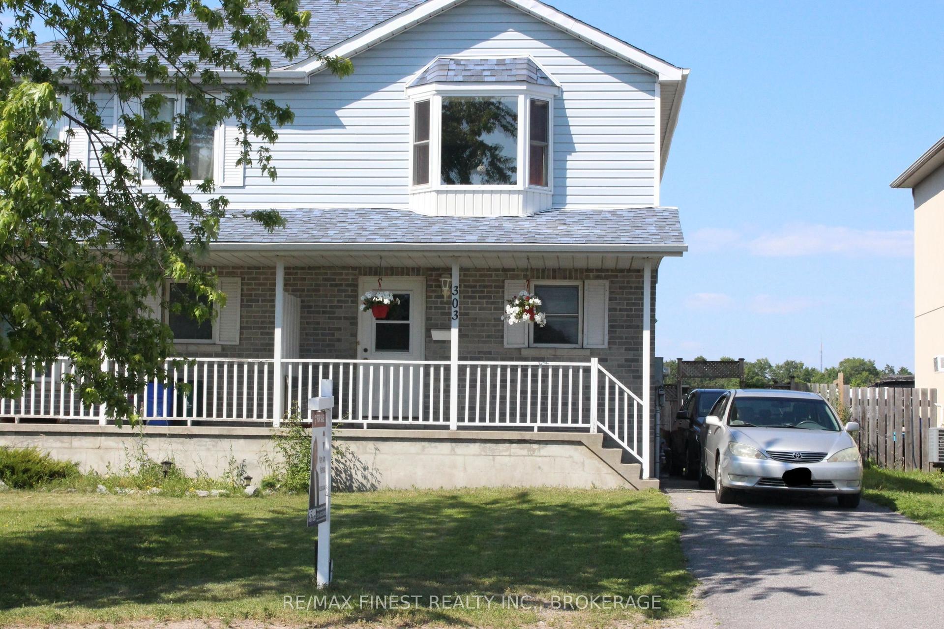 303 Conacher Drive, Kingston — Semi-Detached for sale, photo 1