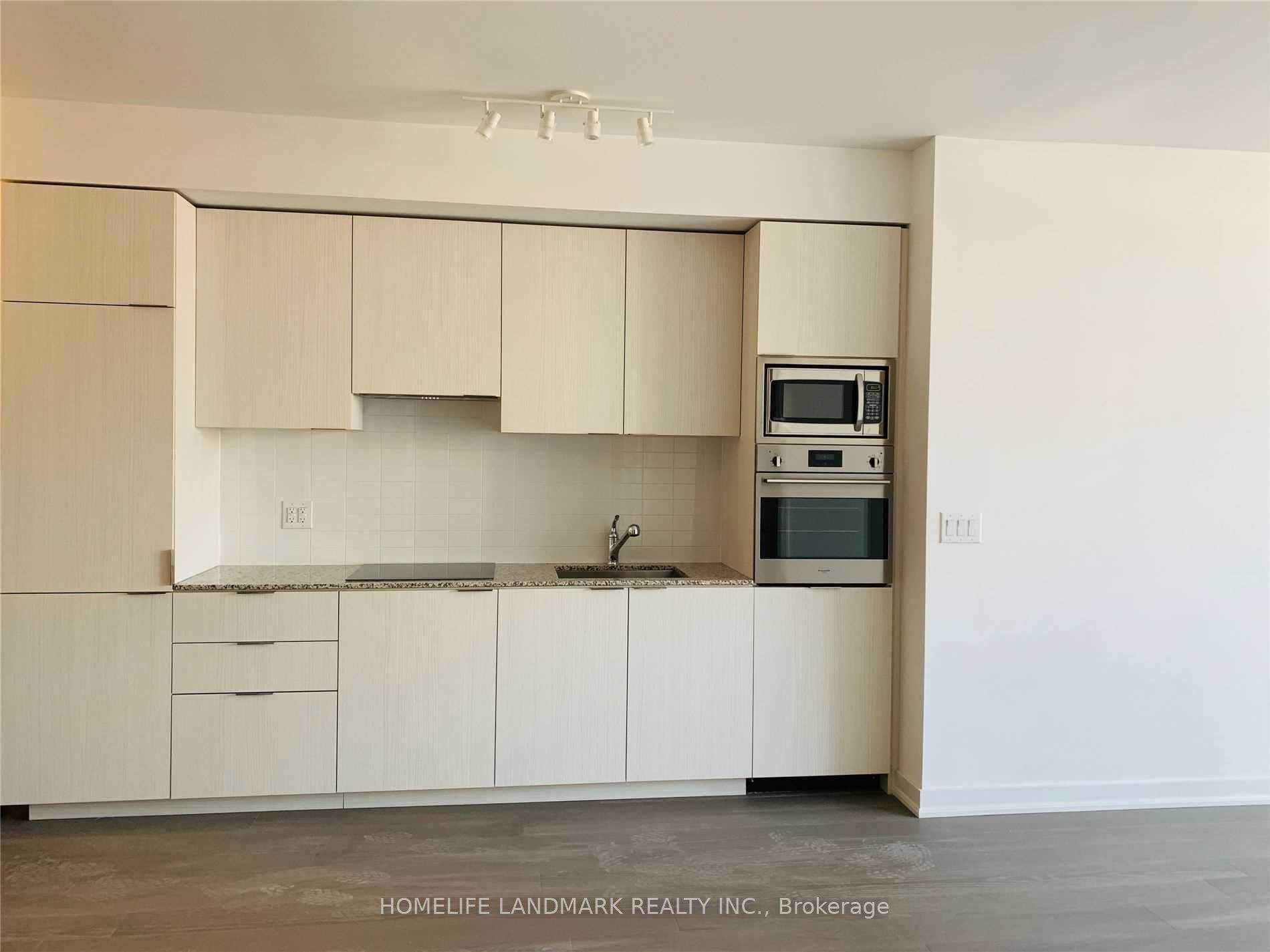 11 Wellesley Street W 410 #410 — photo 1