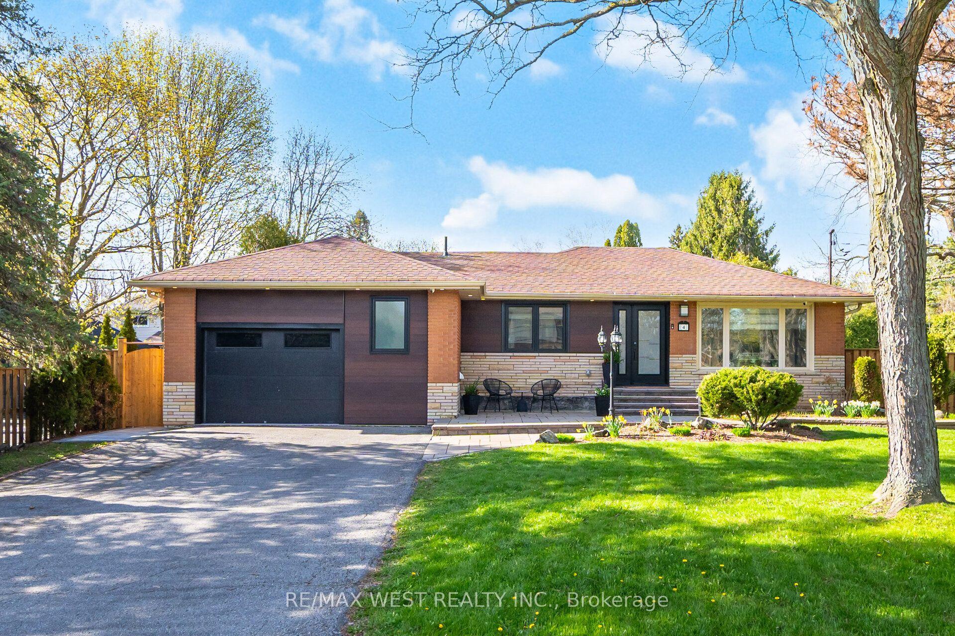 4 Avon Court — photo 1