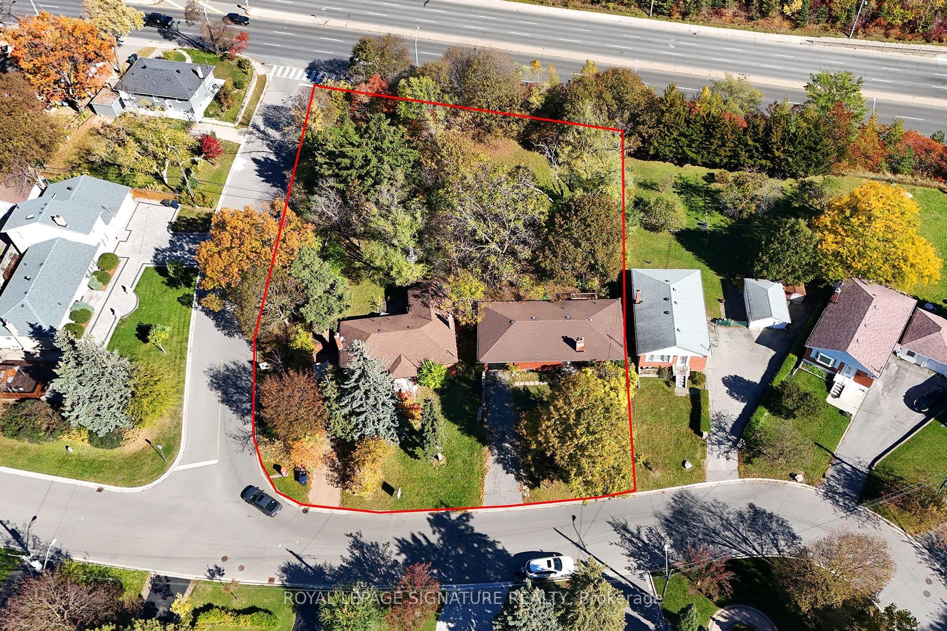 120 & 122 Earlton Road, Toronto — Detached for sale, photo 1