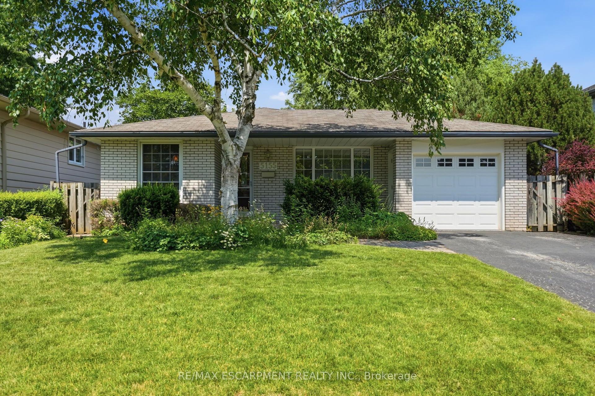 5155 Idlewood Crescent, Burlington — Detached for sale, photo 1