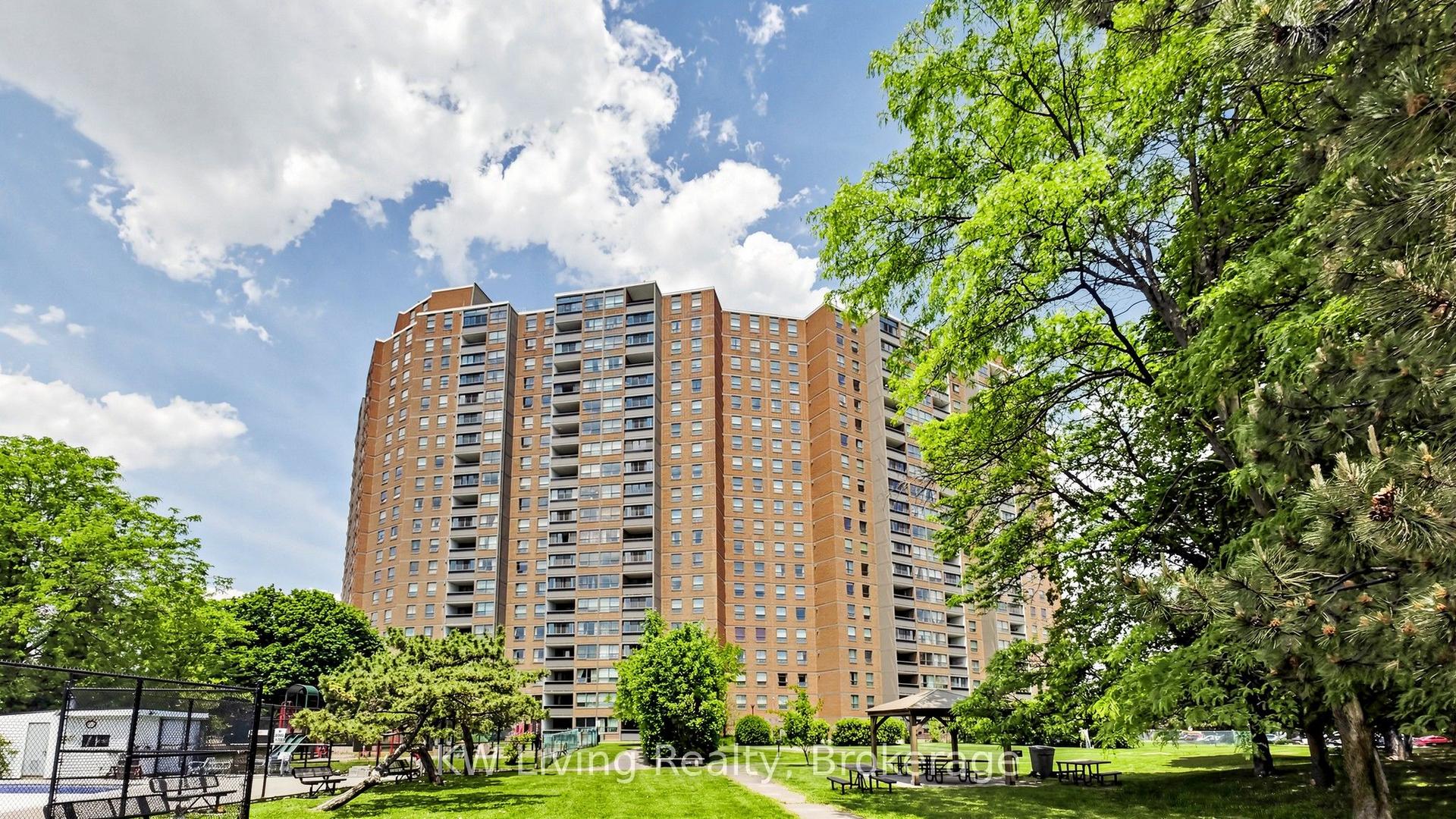 625 The West Mall N/A 804 #804 — photo 1