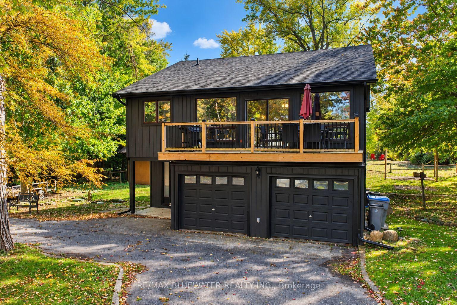 8437 Defore Drive, Lambton Shores — Detached for lease, photo 1