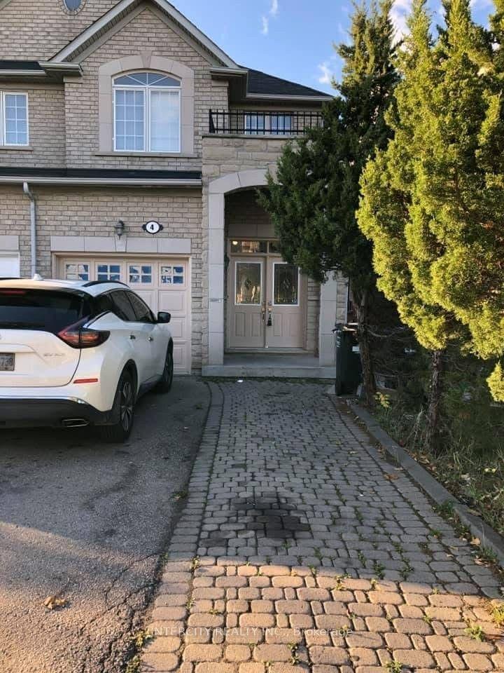 4 Pennyroyal Crescent, Brampton — Semi-Detached for lease, photo 1