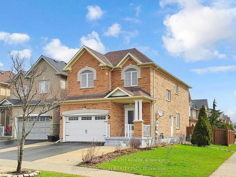 60 Colombo Crescent Main #Main, Vaughan — Detached for lease, photo 1