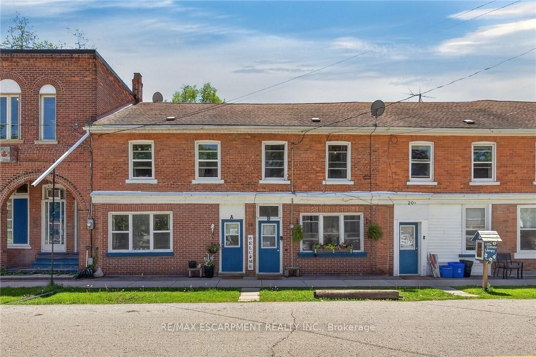 18 King Street A&B #A&B, Haldimand — Townhouse for sale, photo 1