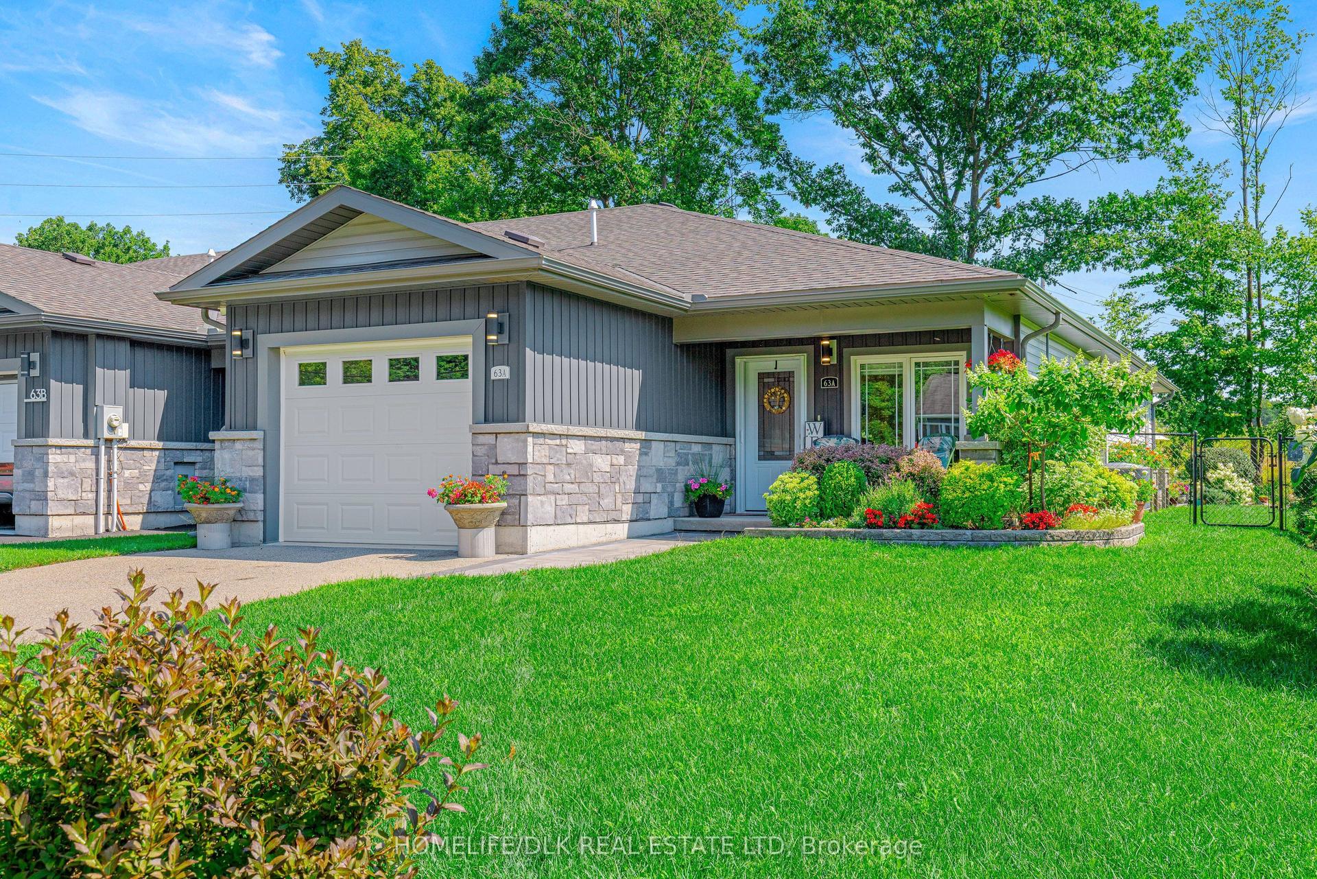 63A Centre Street, Brockville — Townhouse for sale, photo 1