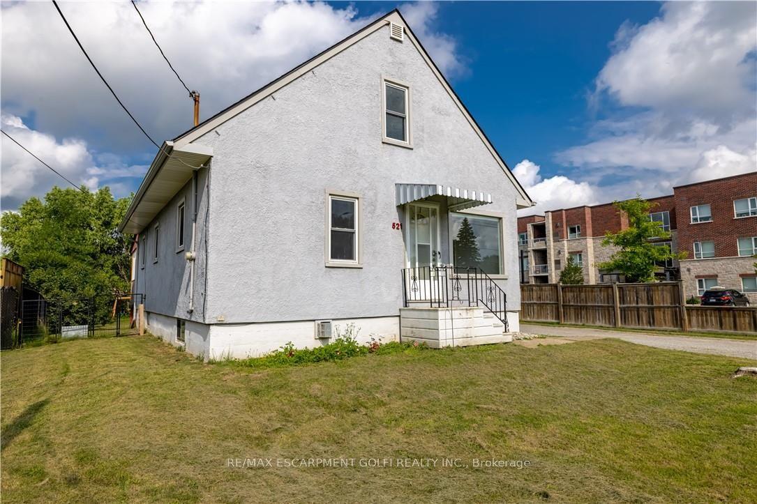 521 South Pelham Road UPPER #UPPER — photo 1
