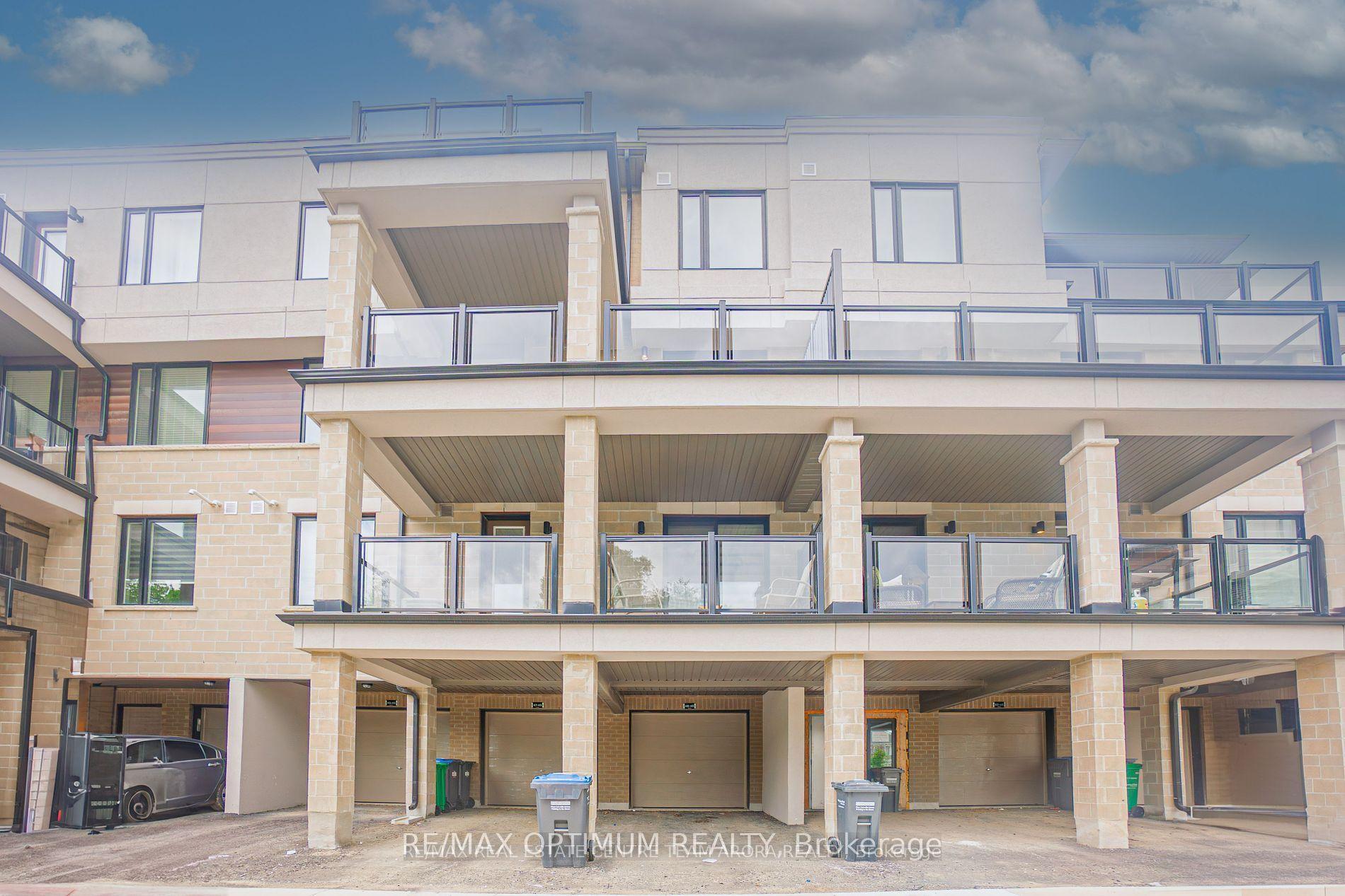 20 Knotsberry Circle 11 #11 — photo 1