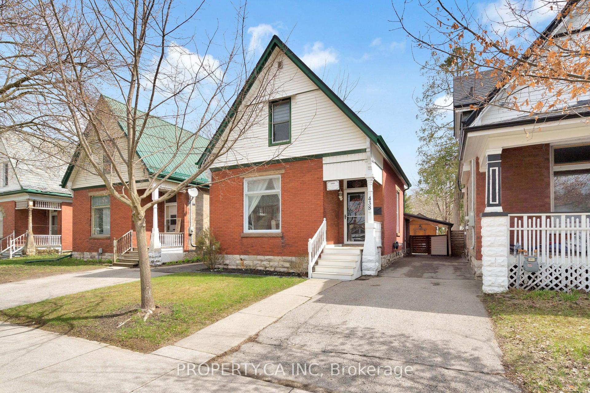 438 Ontario Street — photo 1