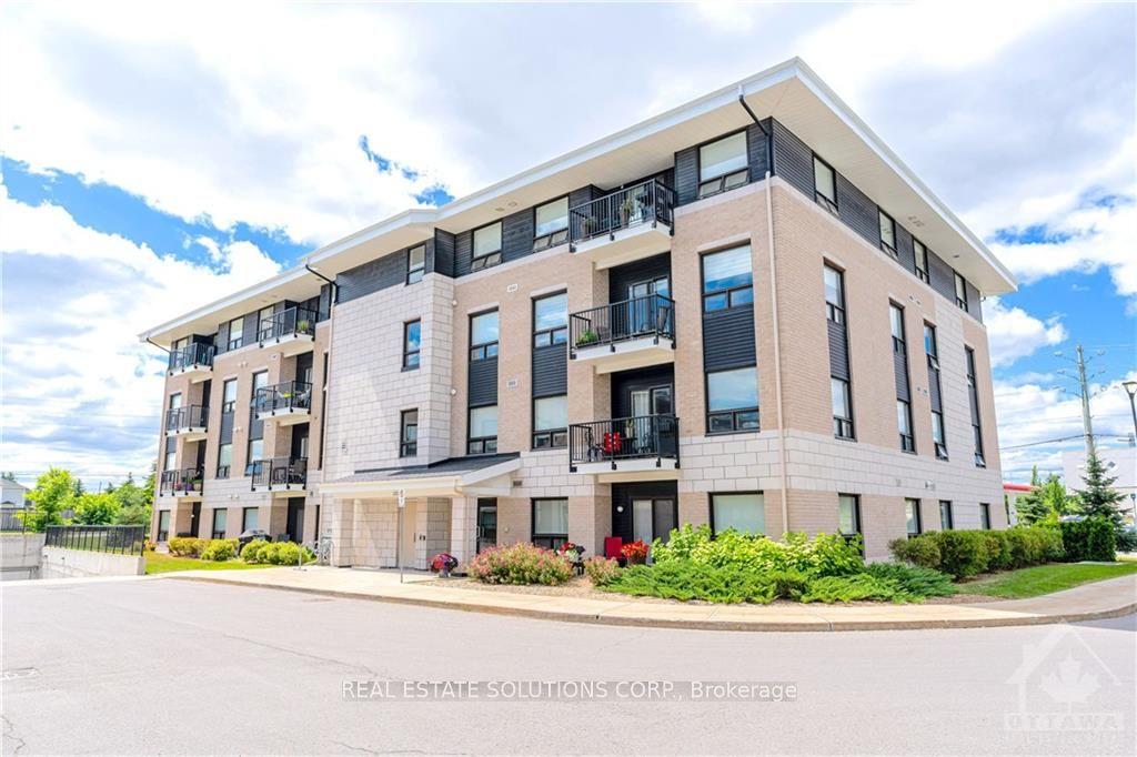 250 Winterfell Private 1 #1, Hunt Club - South Keys and Area — Condo for lease, photo 1