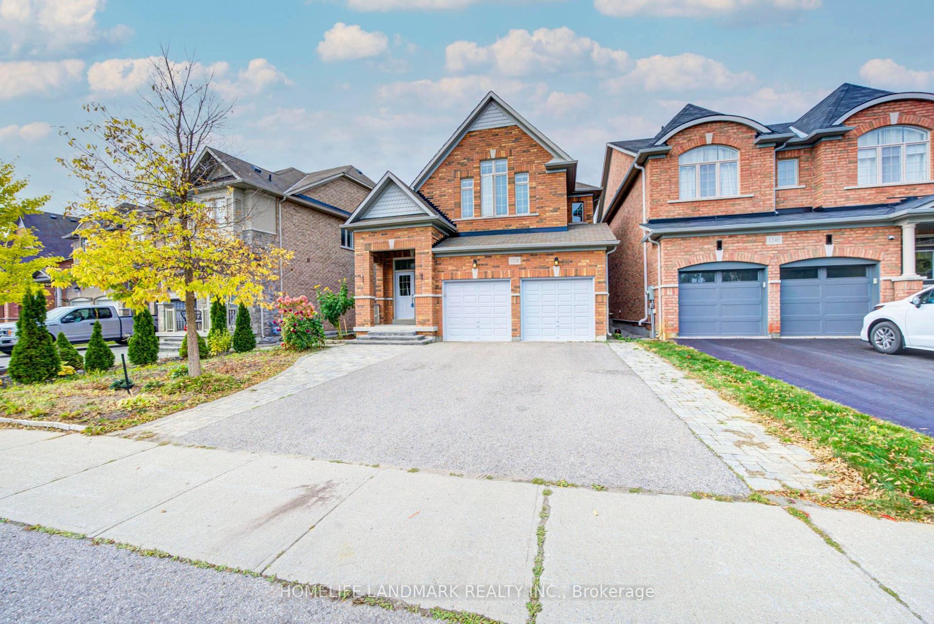 1238 Atkins Drive, Newmarket — Detached for sale, photo 1