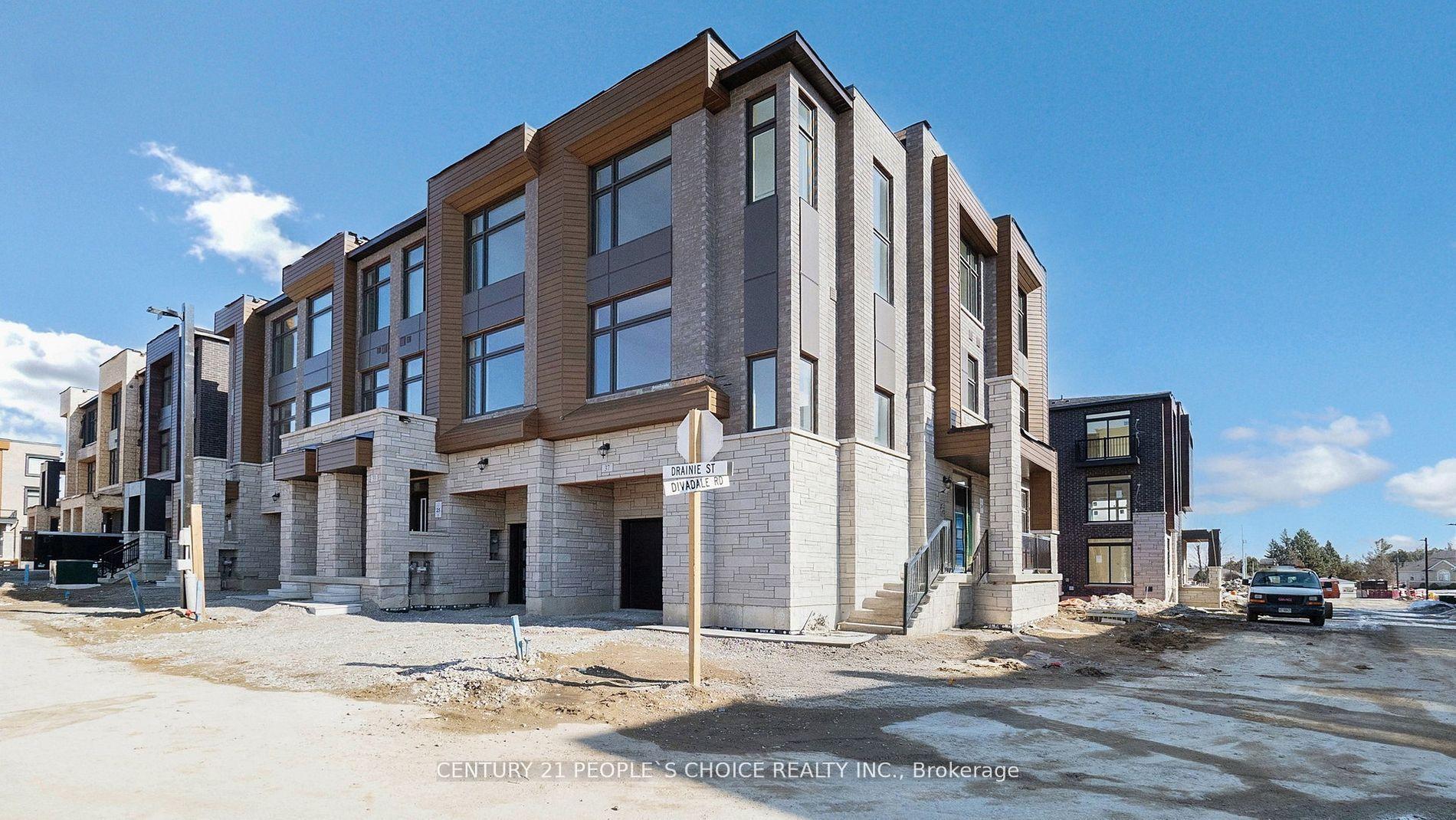 37 Drainie Street — photo 1