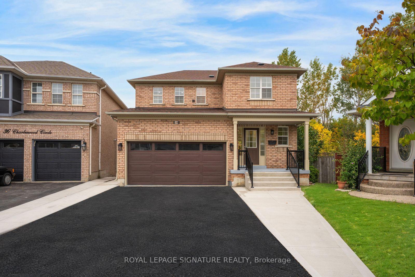 38 Charleswood Circle, Brampton — Detached for sale, photo 1