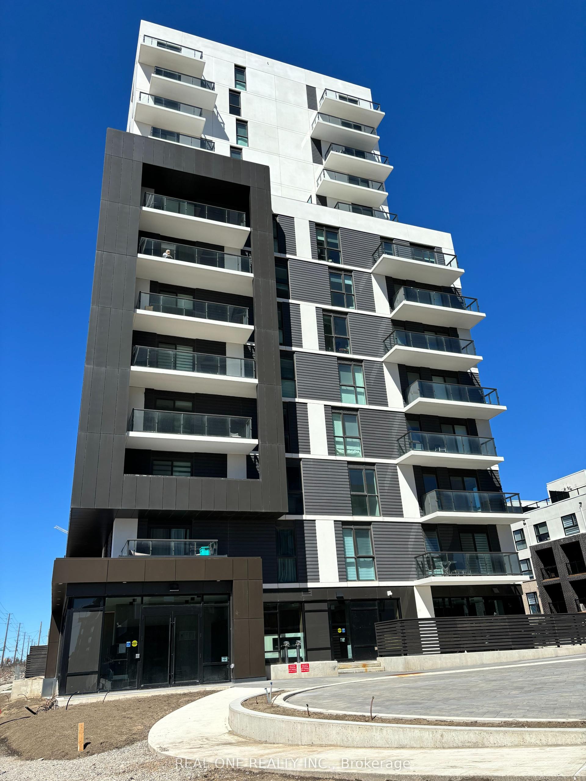 335 Wheat Boom Drive 211 #211, Oakville — Condo for lease, photo 1