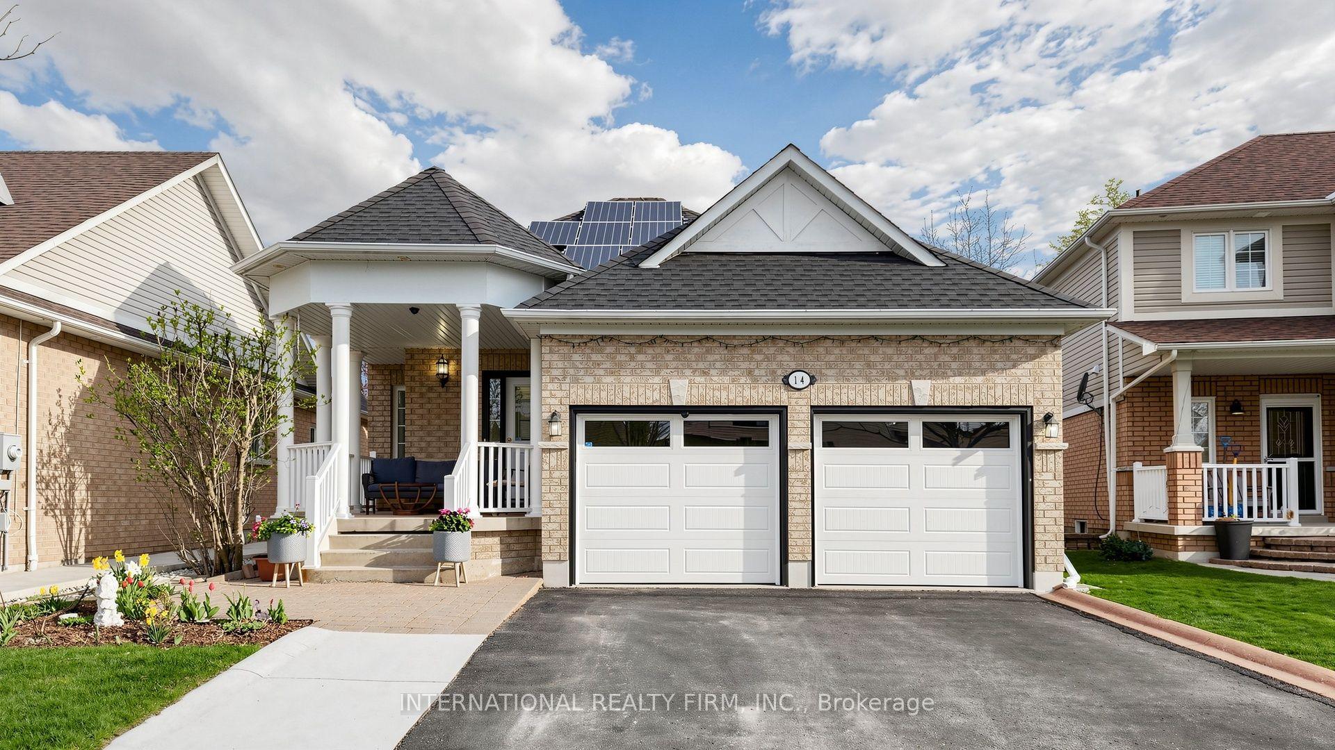 14 Stuart Avenue — photo 1