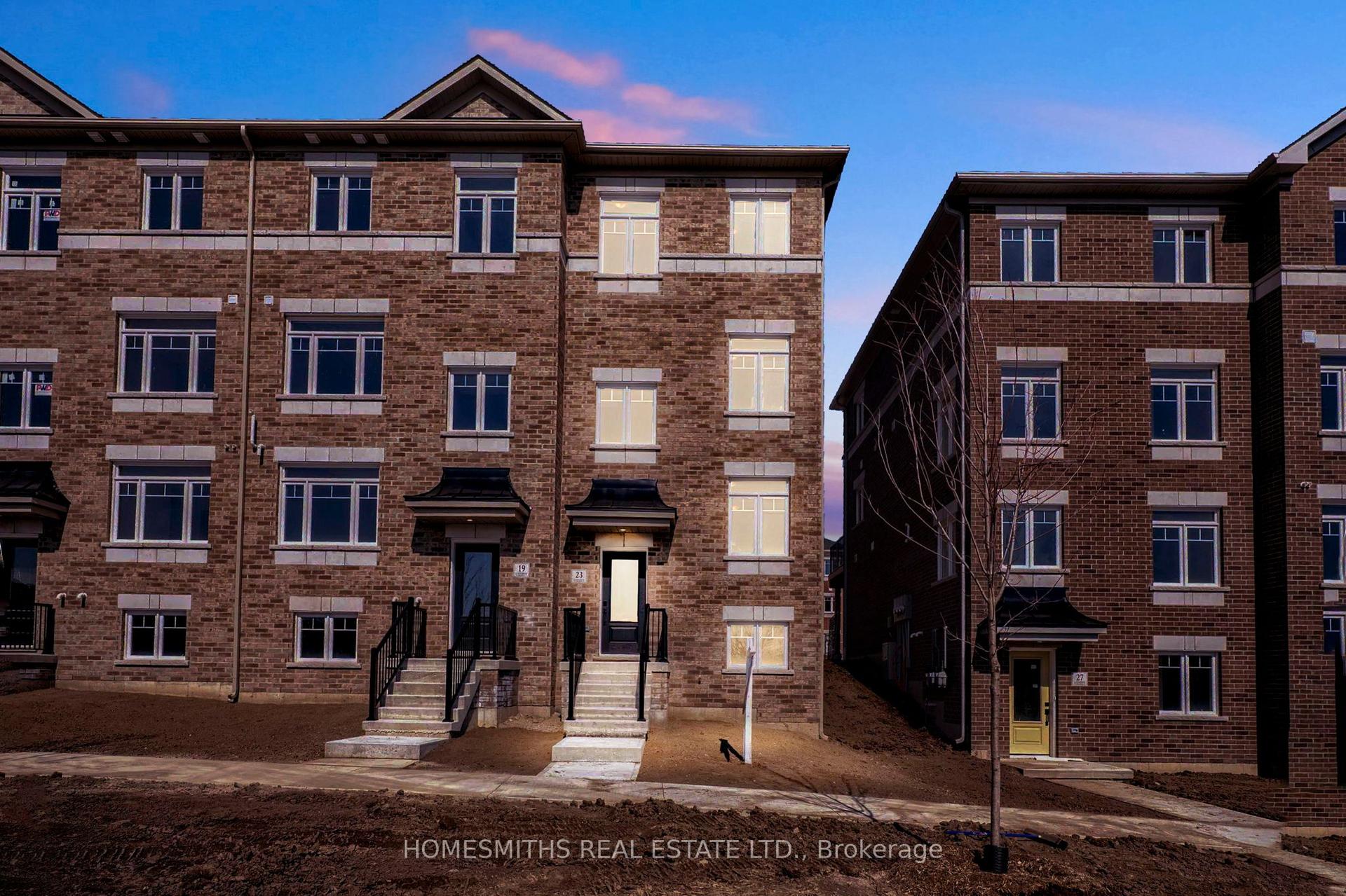 23 Addyman Crescent — photo 1