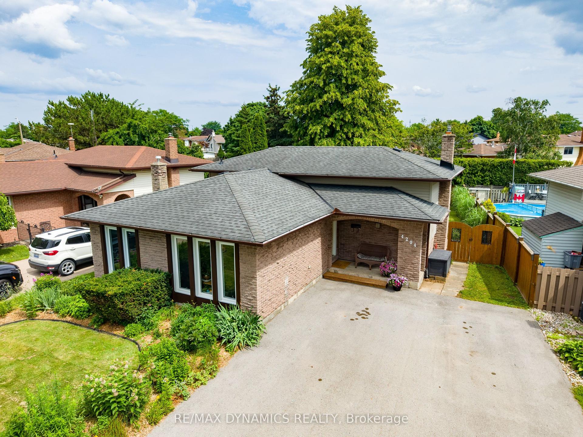 4204 Brookdale Drive — photo 1