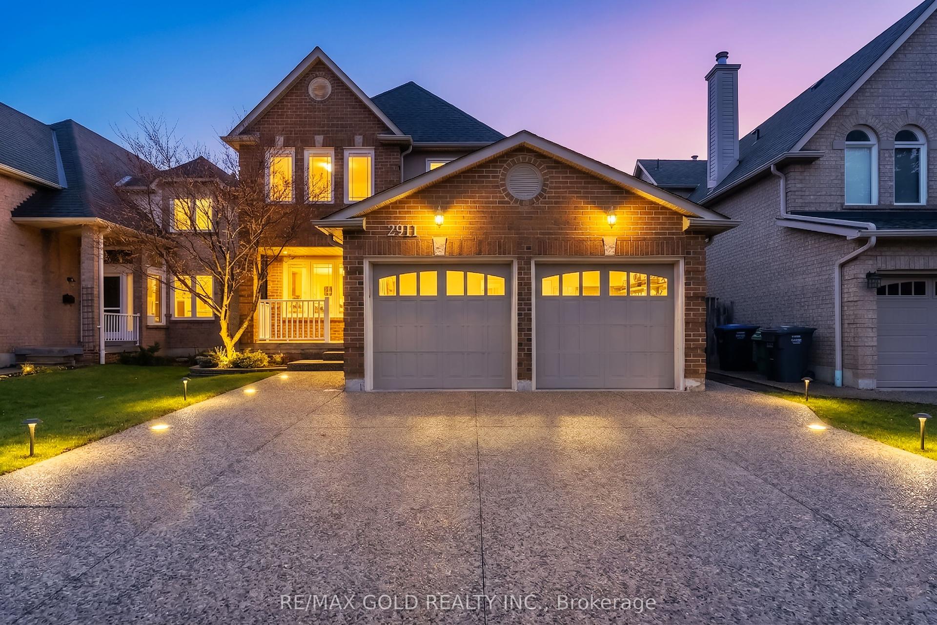 2911 Tradewind Drive — photo 1