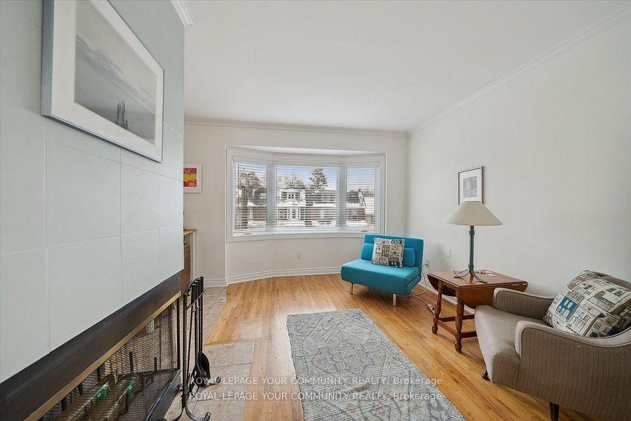 60 Kippendavie Avenue 201 #201 — photo 1