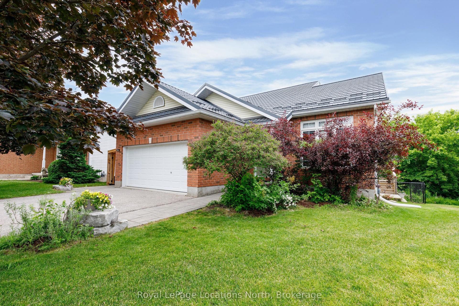 18 River Run, Collingwood — Detached for sale, photo 1