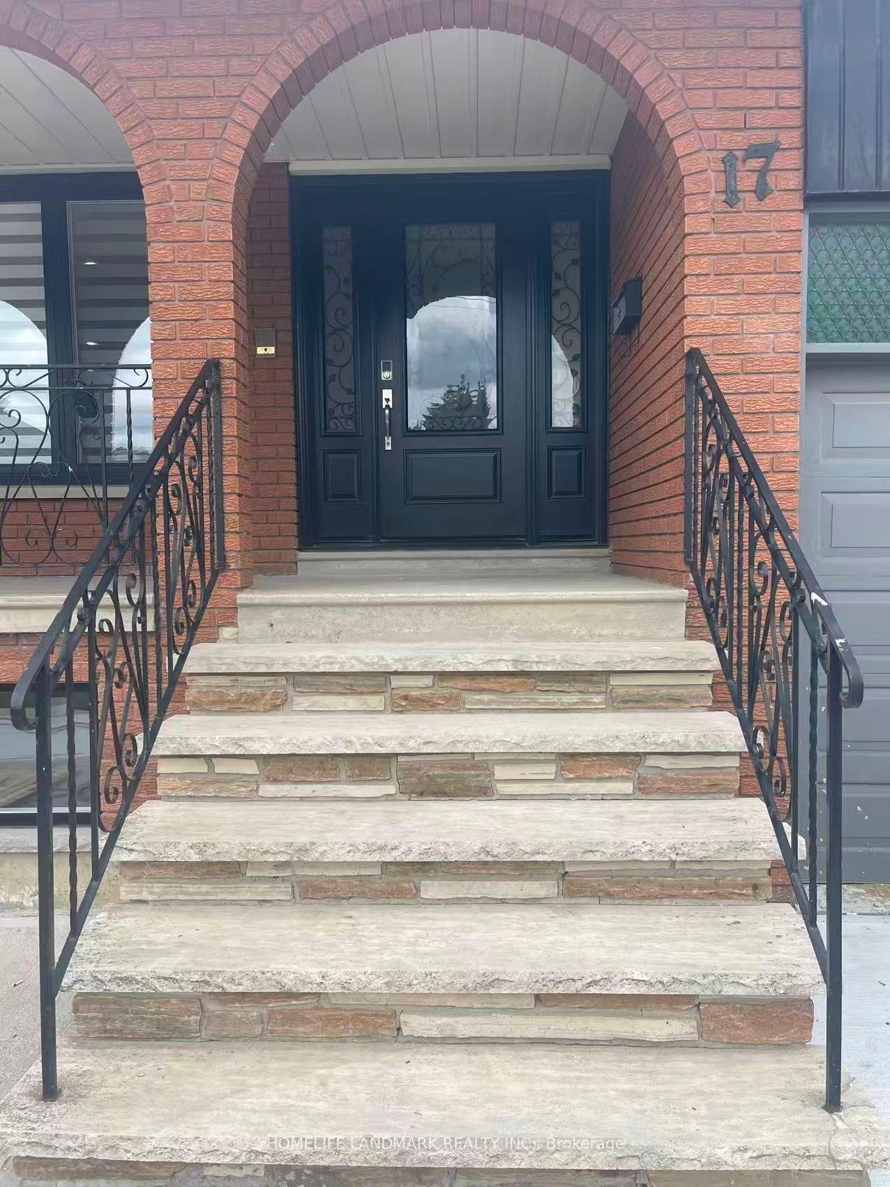 17 Rosemeade Avenue Unit 1 #Unit 1 — photo 1