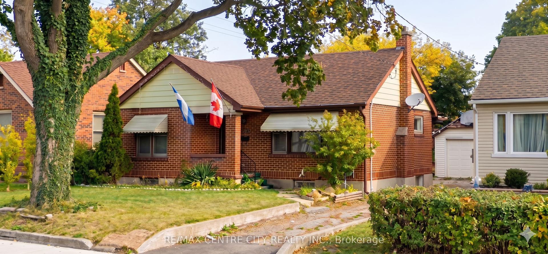 486 Hale Street — photo 1
