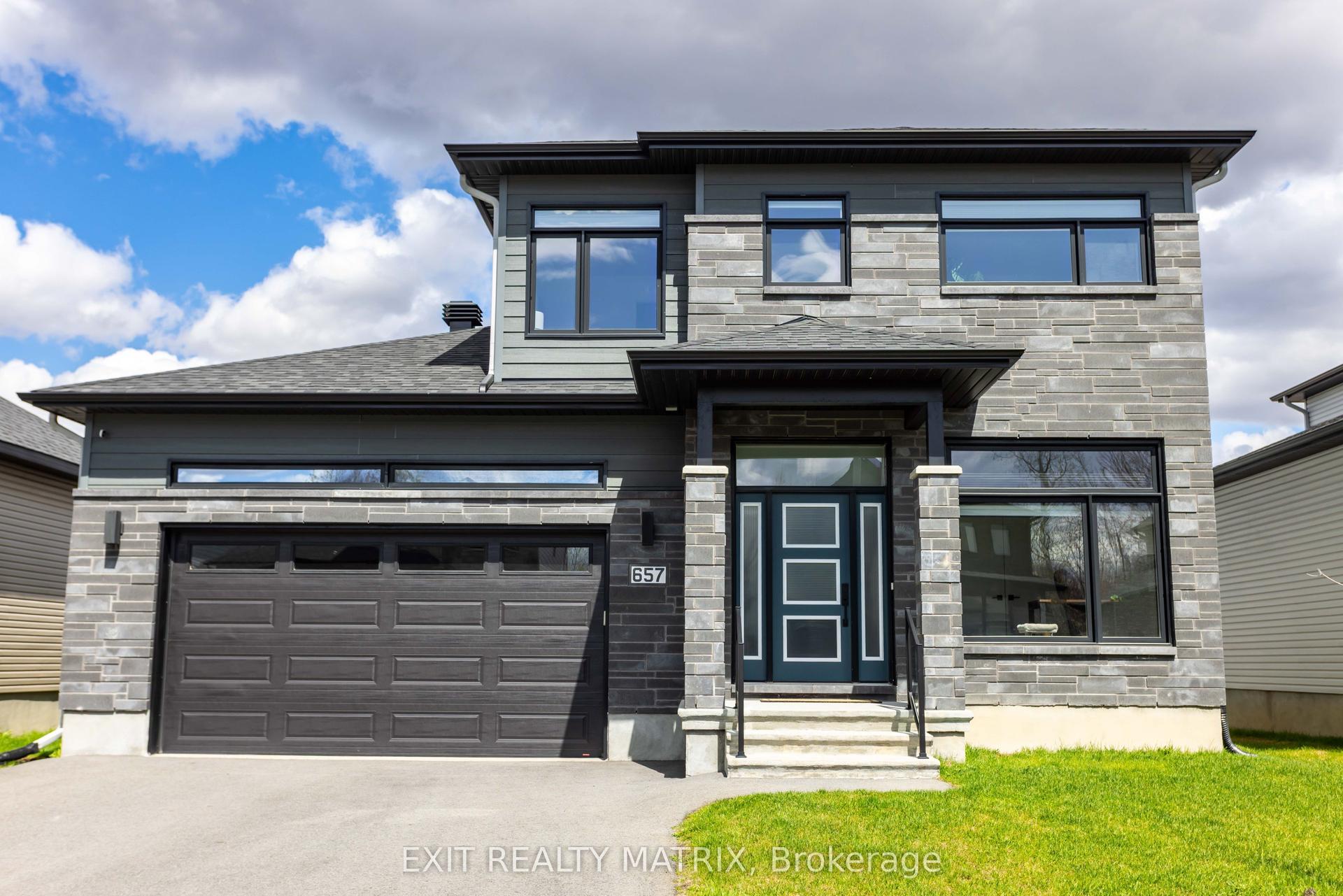 657 Conservation Street — photo 1